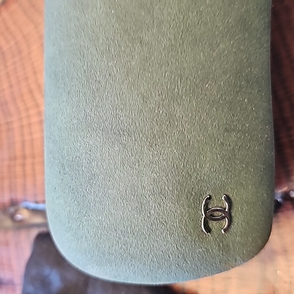 CHANEL Acetate Cat Eye Sunglasses Authentic 71186A in Black - Picture 6 of 7